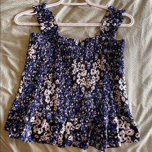 Smocked floral top M